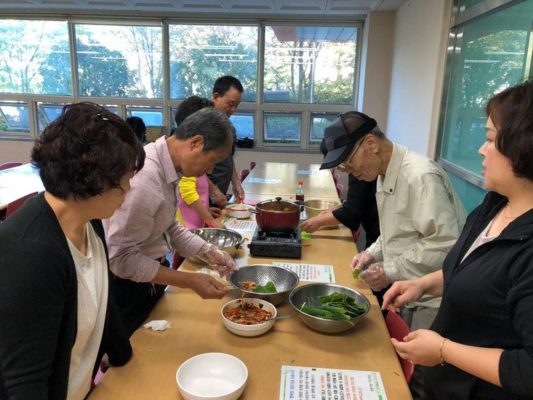 남성요리프로그램 \'요리하는 신사들\': 두부조림 및 깻잎지 만들기