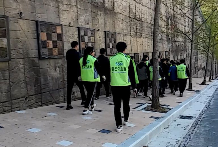 좋은이웃들 봉사단) 만덕마을 환경정화  이야기 